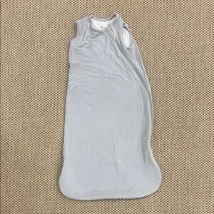 Kyte Baby Wearable Blanket 0.5 Tog - 0-6
Months - Storm - EUC
